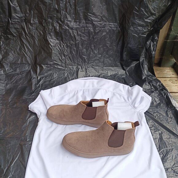 Suede Chelsea Boot
